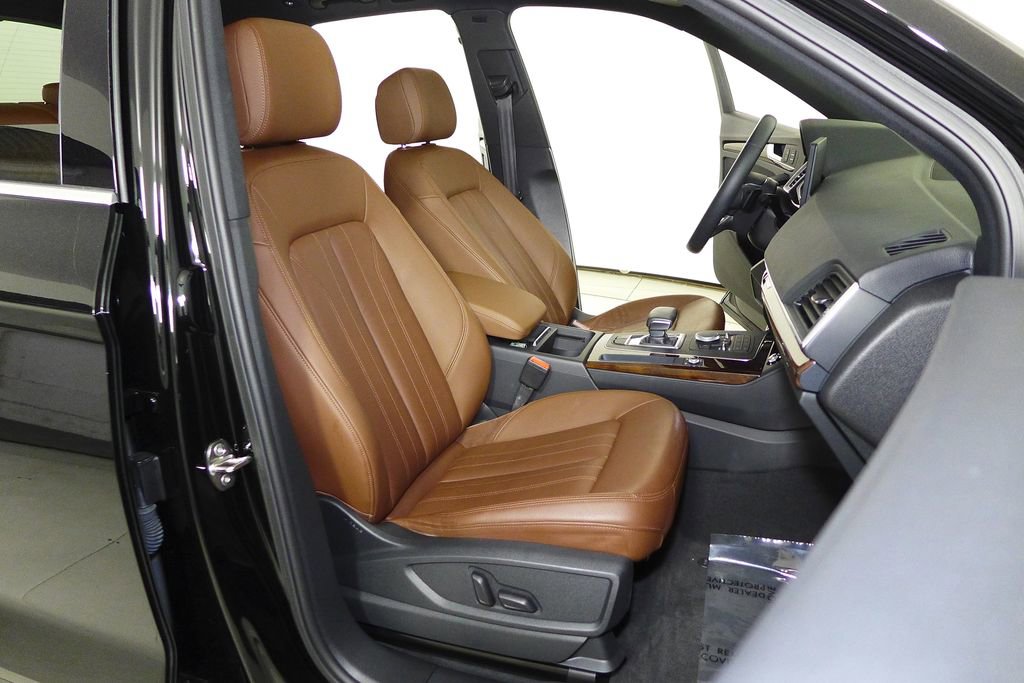 Used 2019 Audi Q5 2.0T Premium w/ Convenience Package image 19