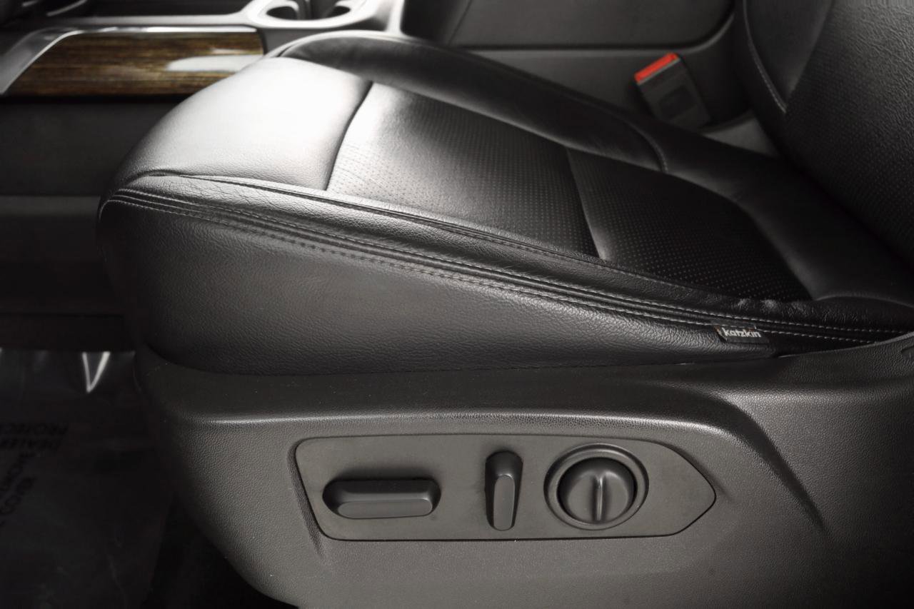 Used 2020 GMC Sierra 2500 SLE w/ Preferred Package image 32