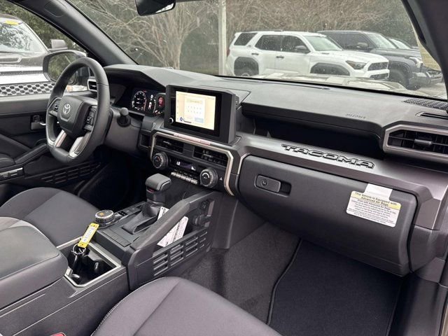 Certified 2025 Toyota Tacoma TRD Sport AWD/4WD image 17