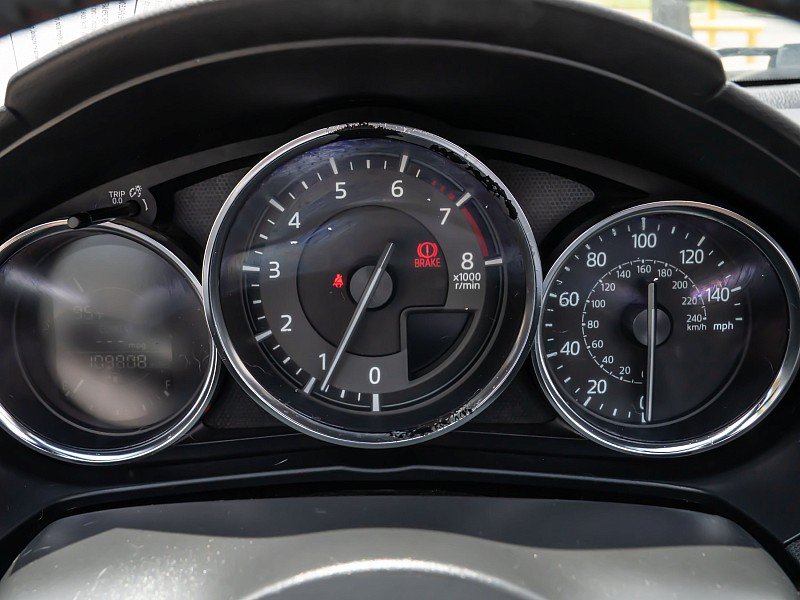 Used 2018 MAZDA MX-5 Miata Grand Touring RWD image 32
