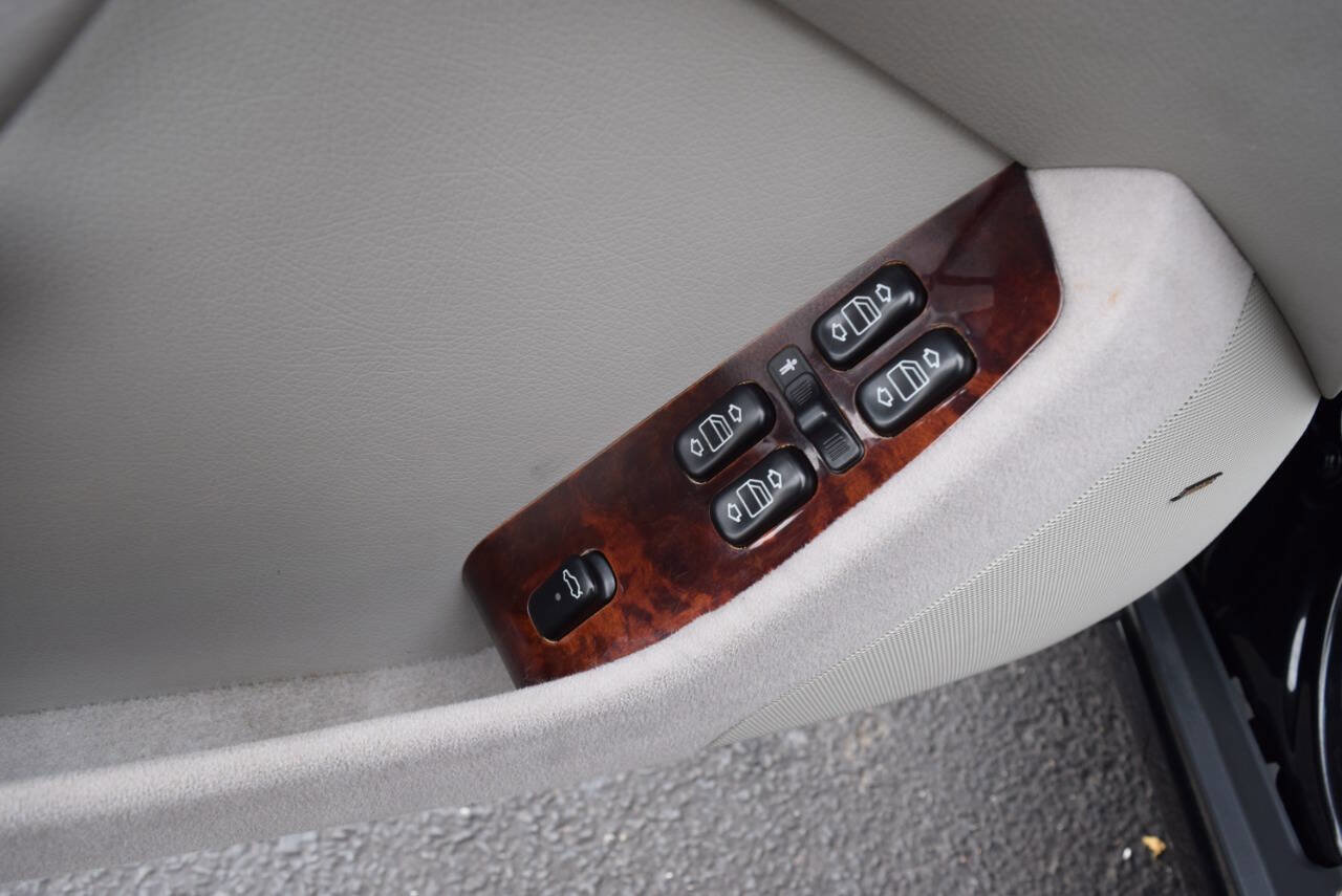 Used 2001 Mercedes-Benz S 500 image 39