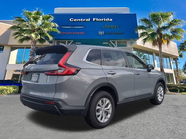 Used 2025 Honda CR-V LX image 5