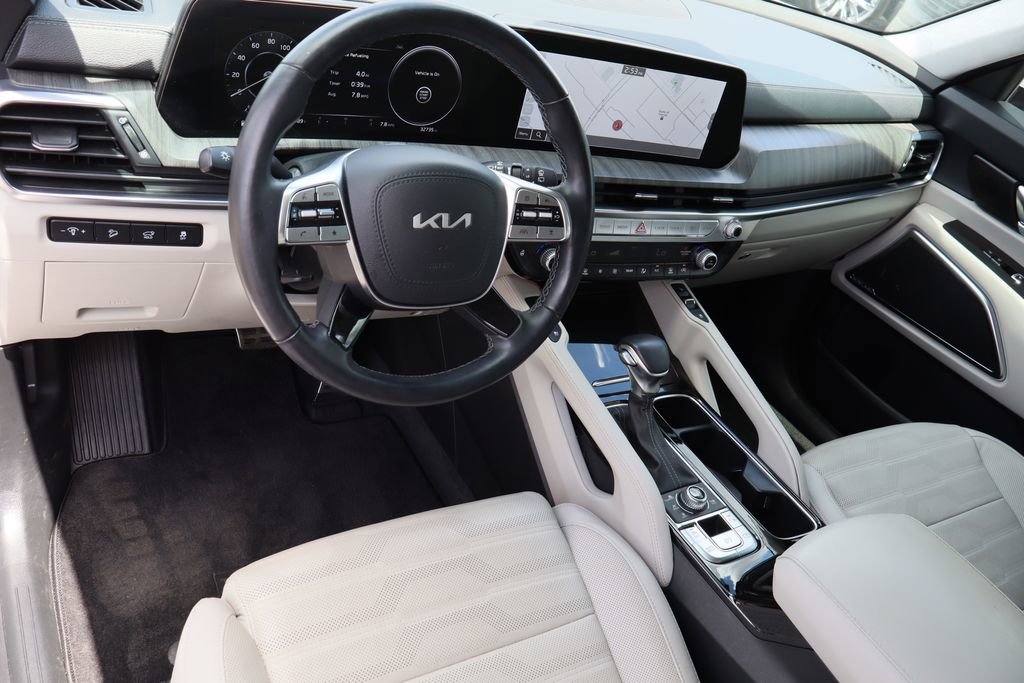 Used 2023 Kia Telluride SX Prestige AWD/4WD image 11