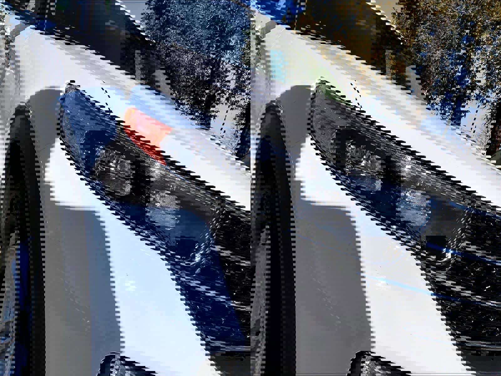 Used 2020 Ford Explorer XLT w/ Equipment Group 202A image 30