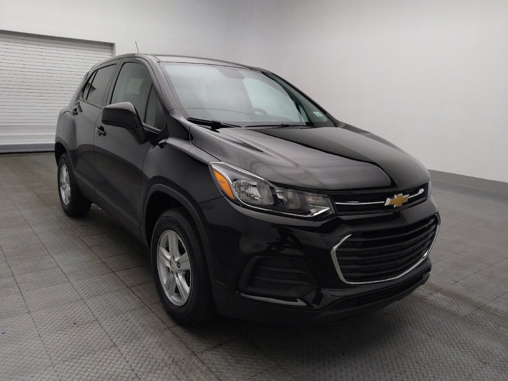 Used 2021 Chevrolet Trax LS w/ Tint and Cruise Package AWD/4WD image 13