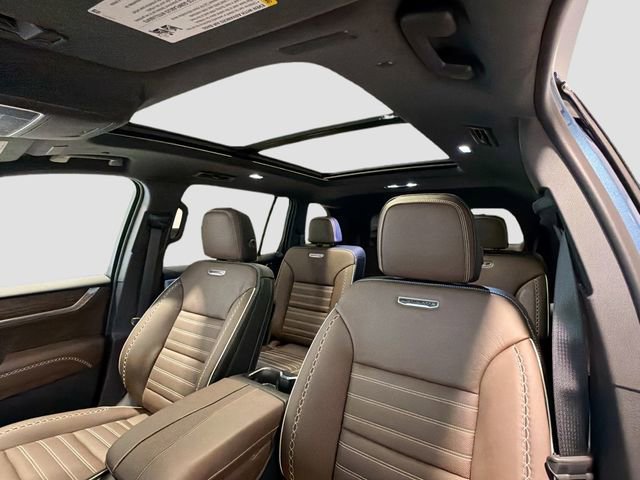 New 2026 GMC Acadia Denali Ultimate w/ LPO, Floor Liner Package image 20