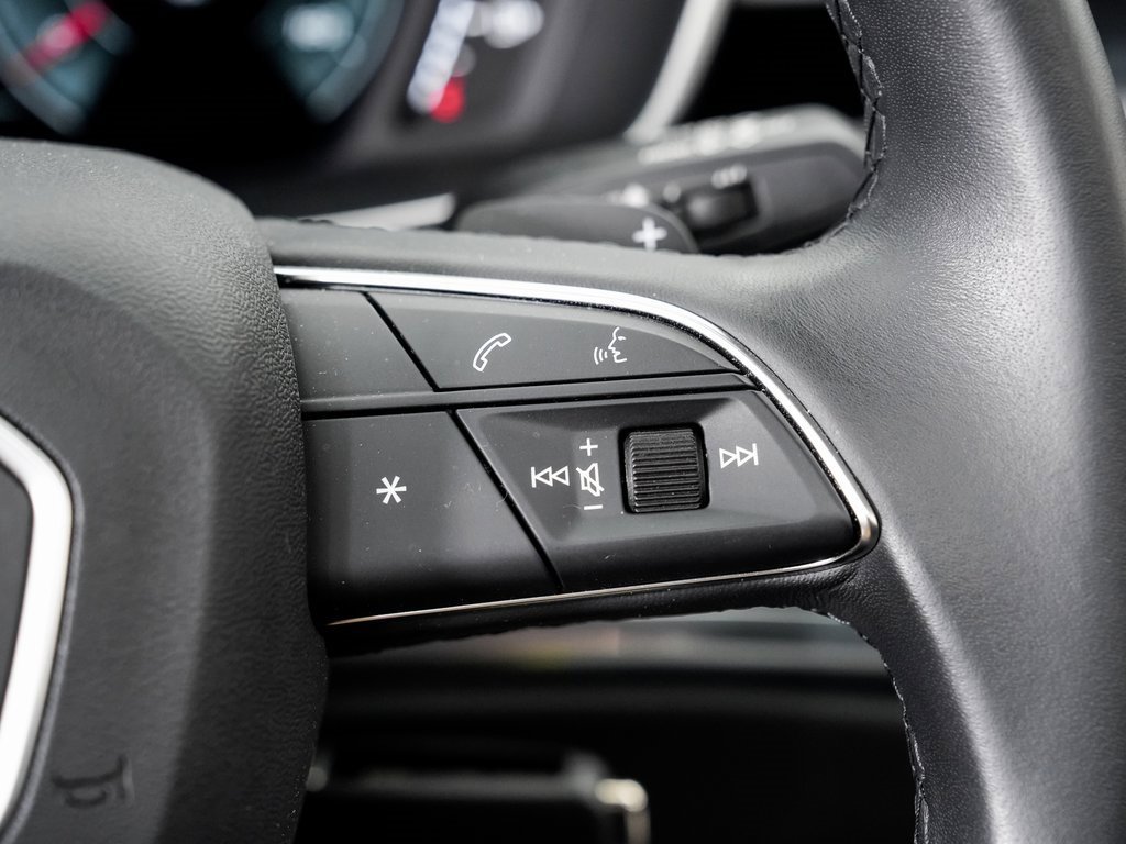 Used 2023 Audi Q3 2.0T Premium Plus w/ Premium Plus Package image 13