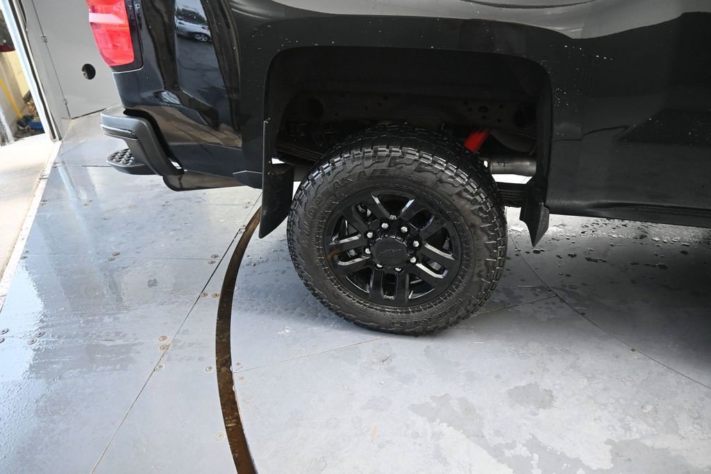 Used 2016 Chevrolet Silverado 2500 LT w/ Midnight Edition AWD/4WD image 23