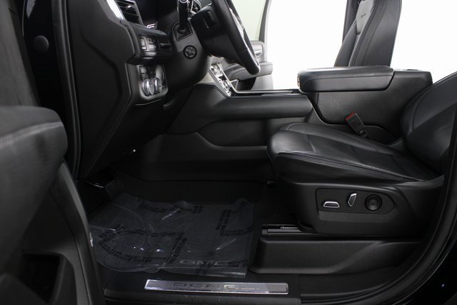 Used 2023 GMC Yukon Denali image 19