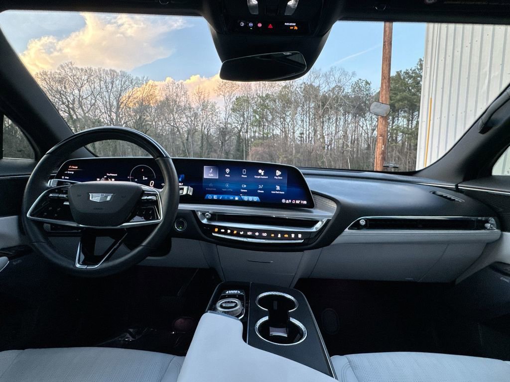 Used 2024 Cadillac Lyriq Luxury image 29