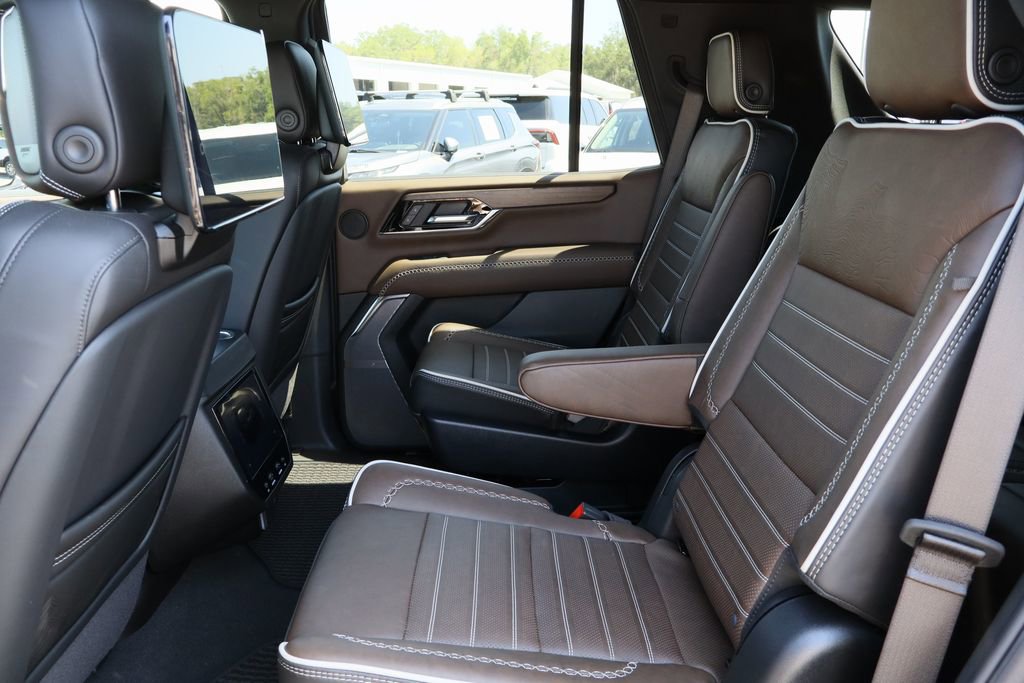 Certified 2026 GMC Yukon Denali Ultimate w/ LPO, Illumination Package image 29