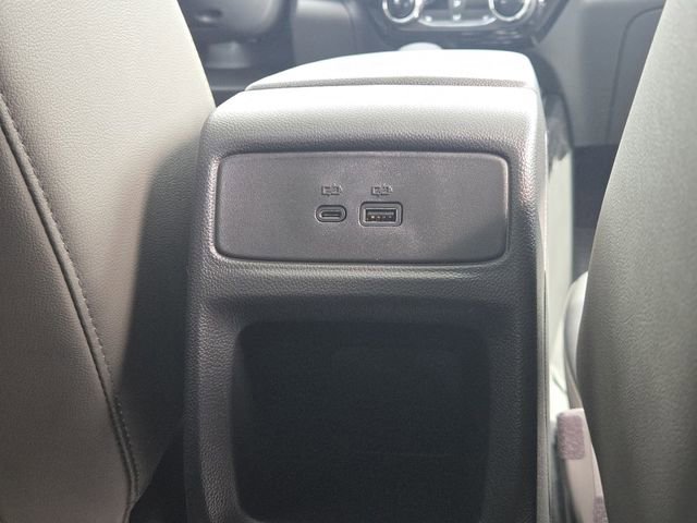 New 2026 Chevrolet Trax ACTIV w/ Sunroof Package FWD image 16