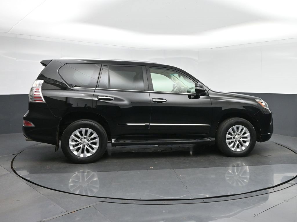 Used 2014 Lexus GX 460 image 8