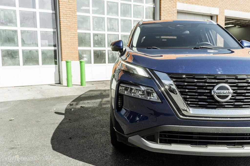 Used 2021 Nissan Rogue SV image 29