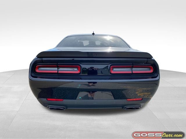 Certified 2023 Dodge Challenger R/T w/ Plus Package RWD image 4