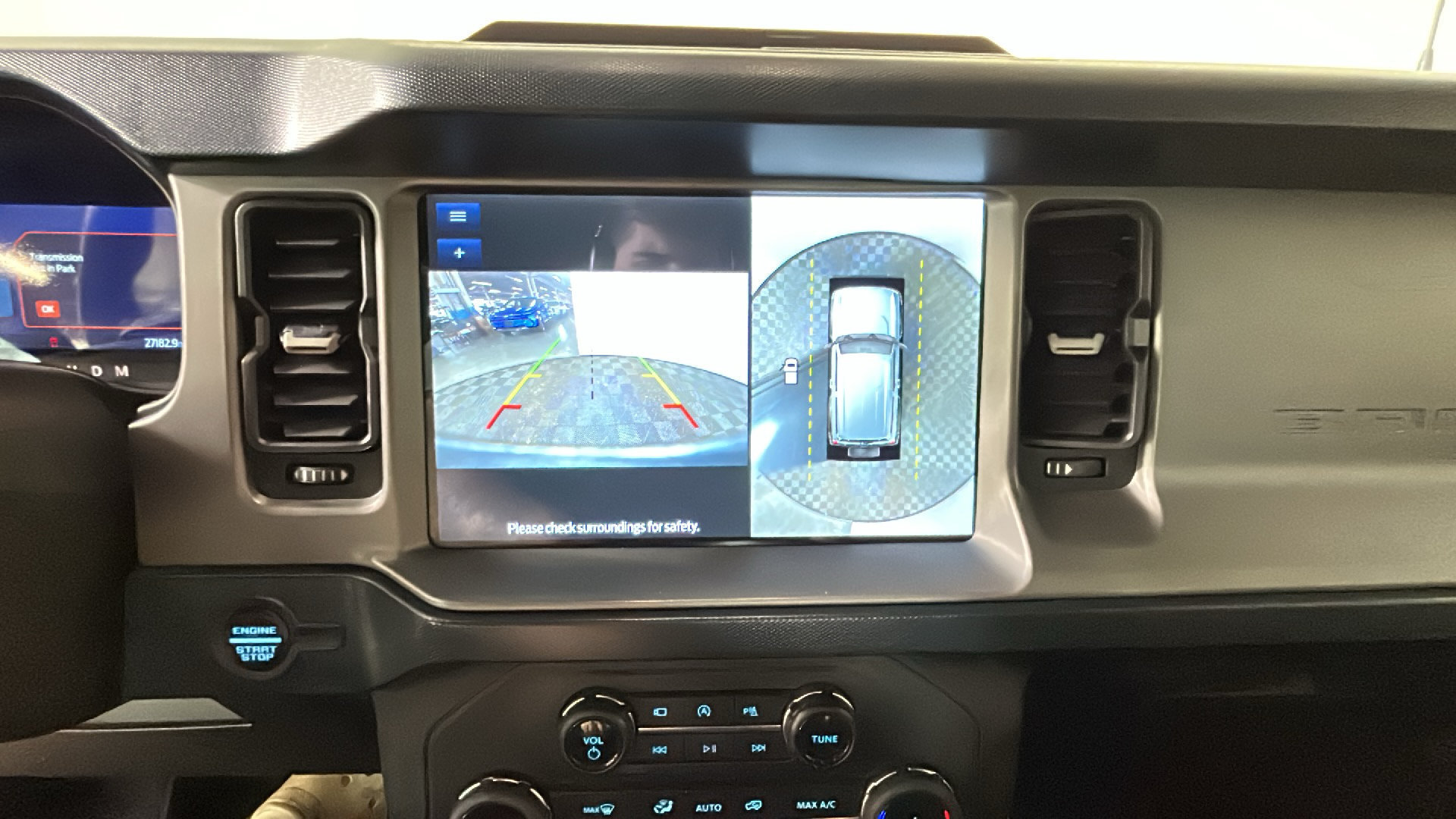 Used 2022 Ford Bronco Outer Banks AWD/4WD image 26