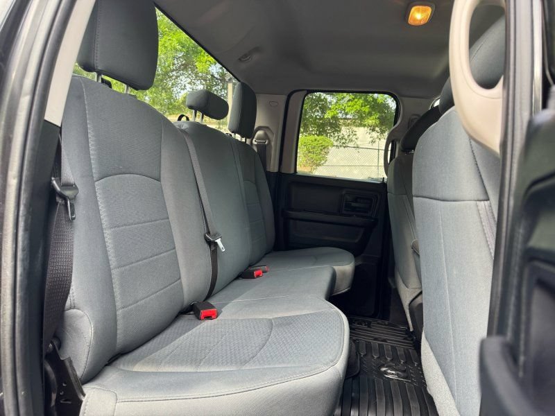 Used 2017 RAM 1500 Express AWD/4WD image 20