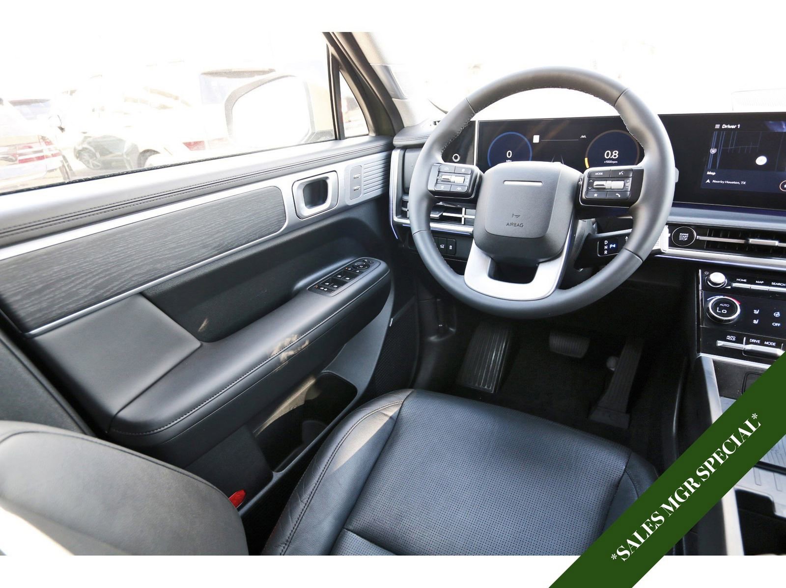 Used 2024 Hyundai Santa Fe Limited image 9