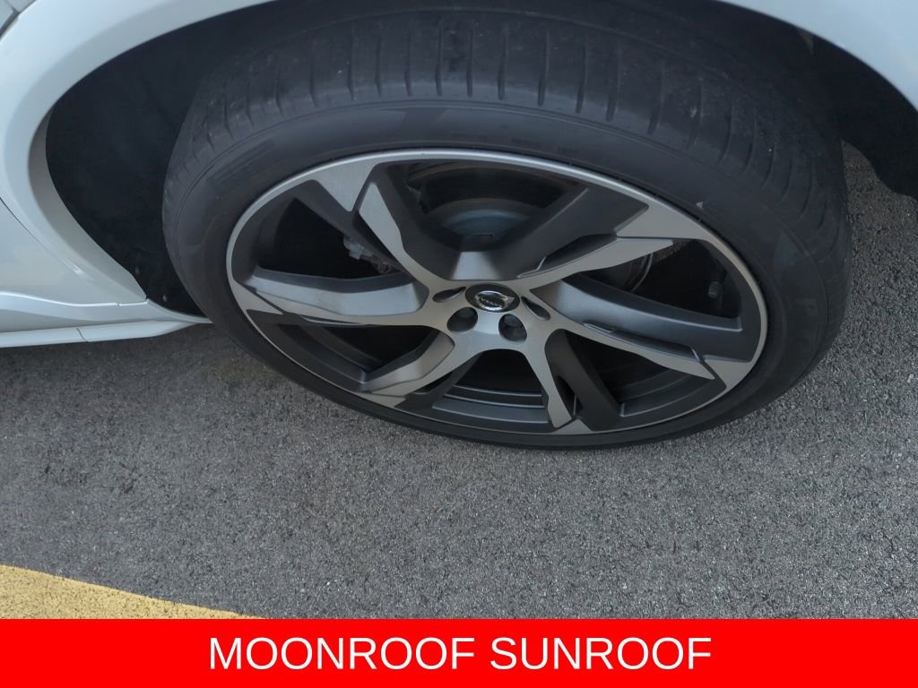 Used 2019 Volvo XC90 T5 R-Design w/ Protection Package Premier image 6