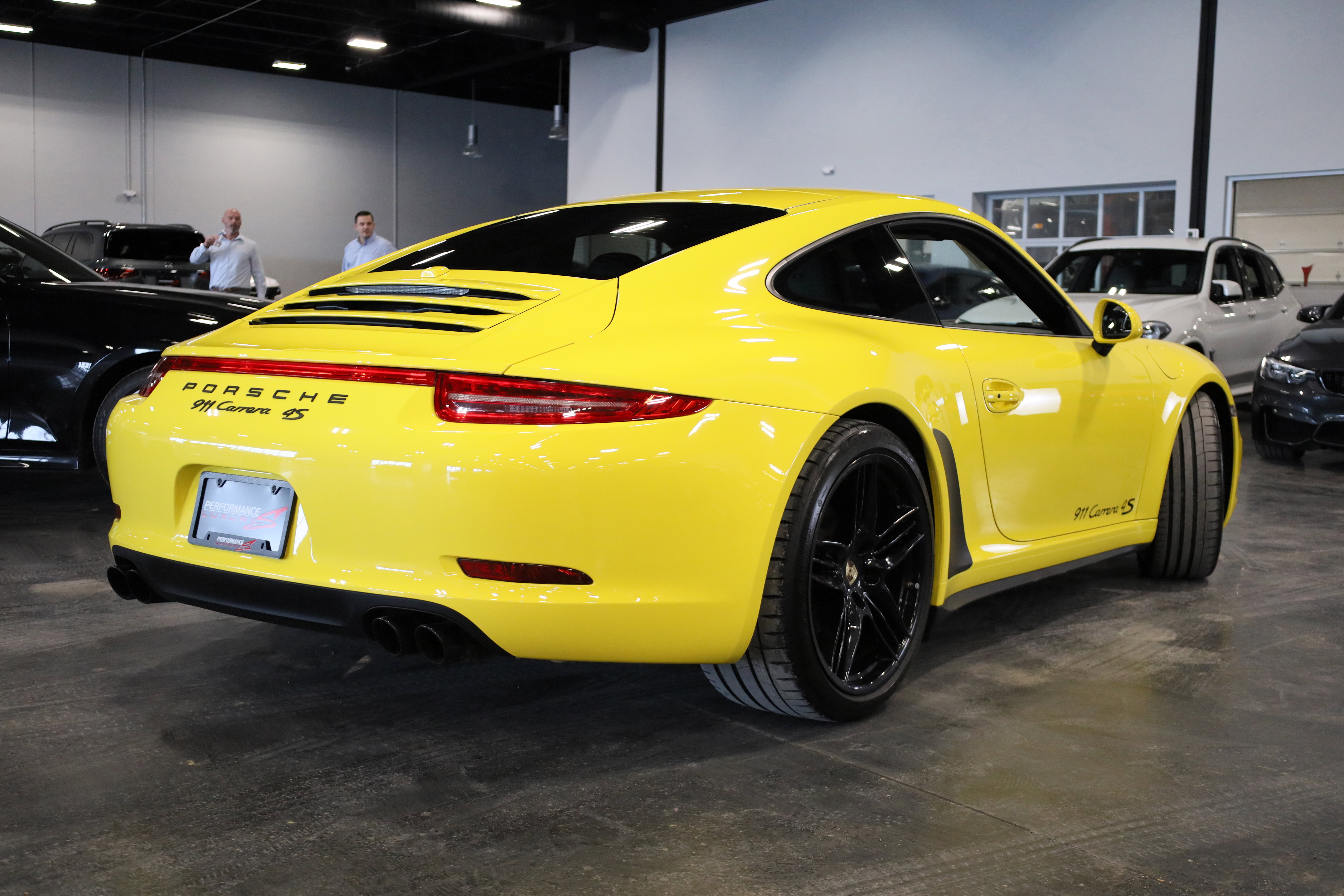 Used 2013 Porsche 911 Carrera 4S image 6
