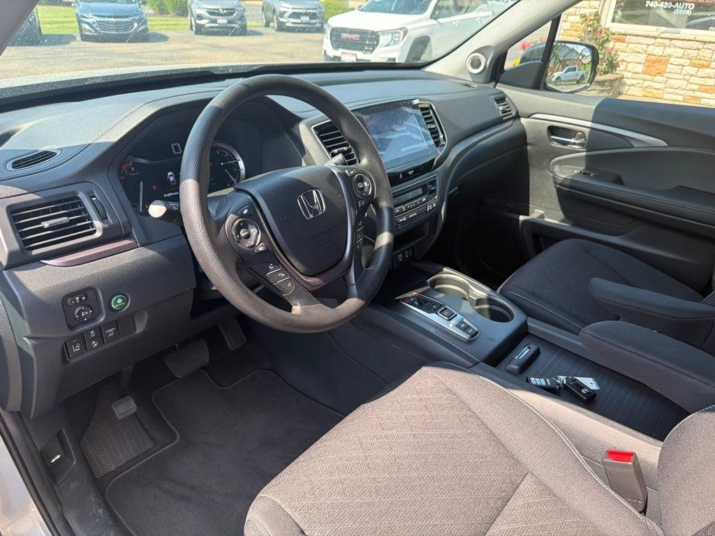 Used 2023 Honda Ridgeline Sport image 12
