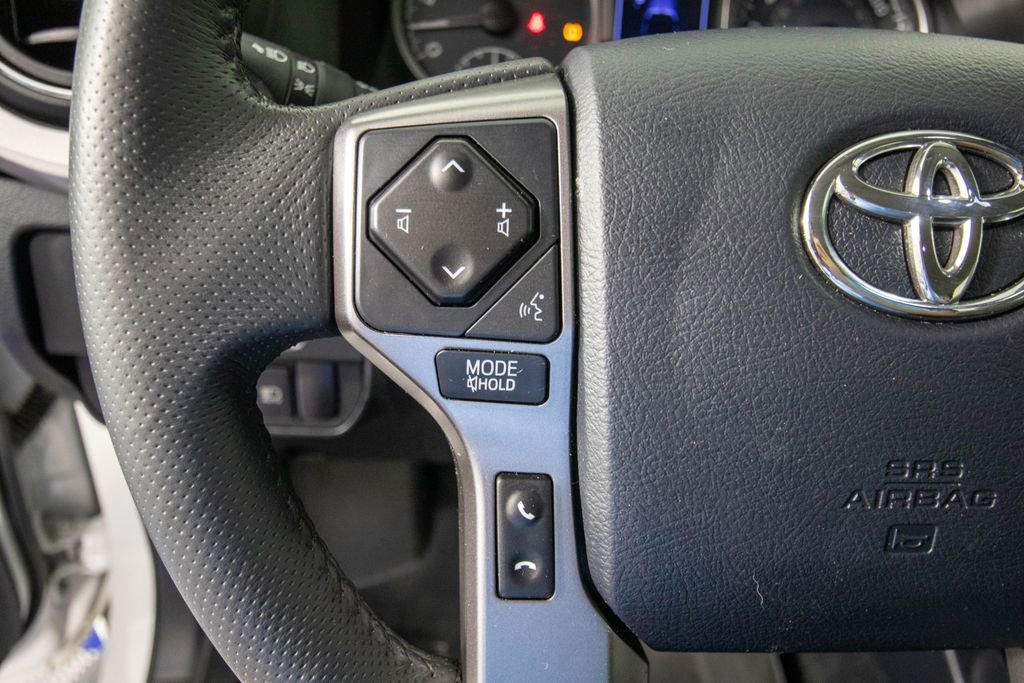 Used 2019 Toyota Tacoma SR5 image 18