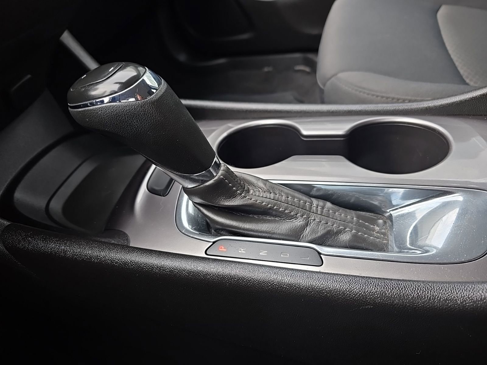 Used 2017 Chevrolet Malibu LS image 24