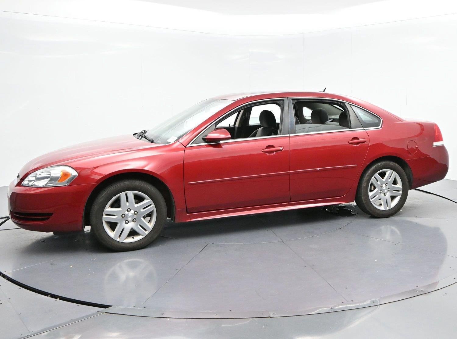 Used 2013 Chevrolet Impala LT w/ LT Sunroof Package FWD image 4