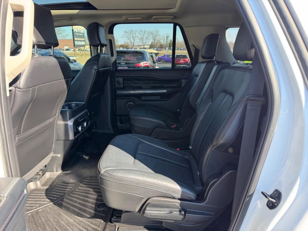 Used 2021 Ford Expedition Max Platinum image 11