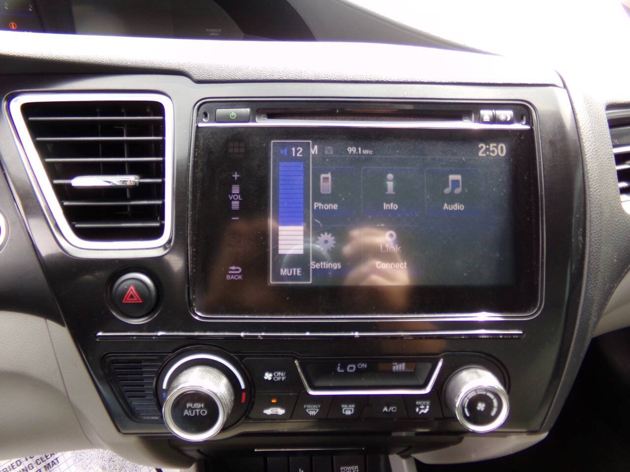 Used 2015 Honda Civic Hybrid Sedan image 16