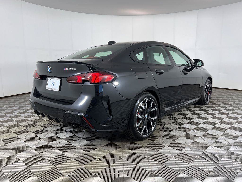 Used 2025 BMW M235i xDrive AWD/4WD image 7