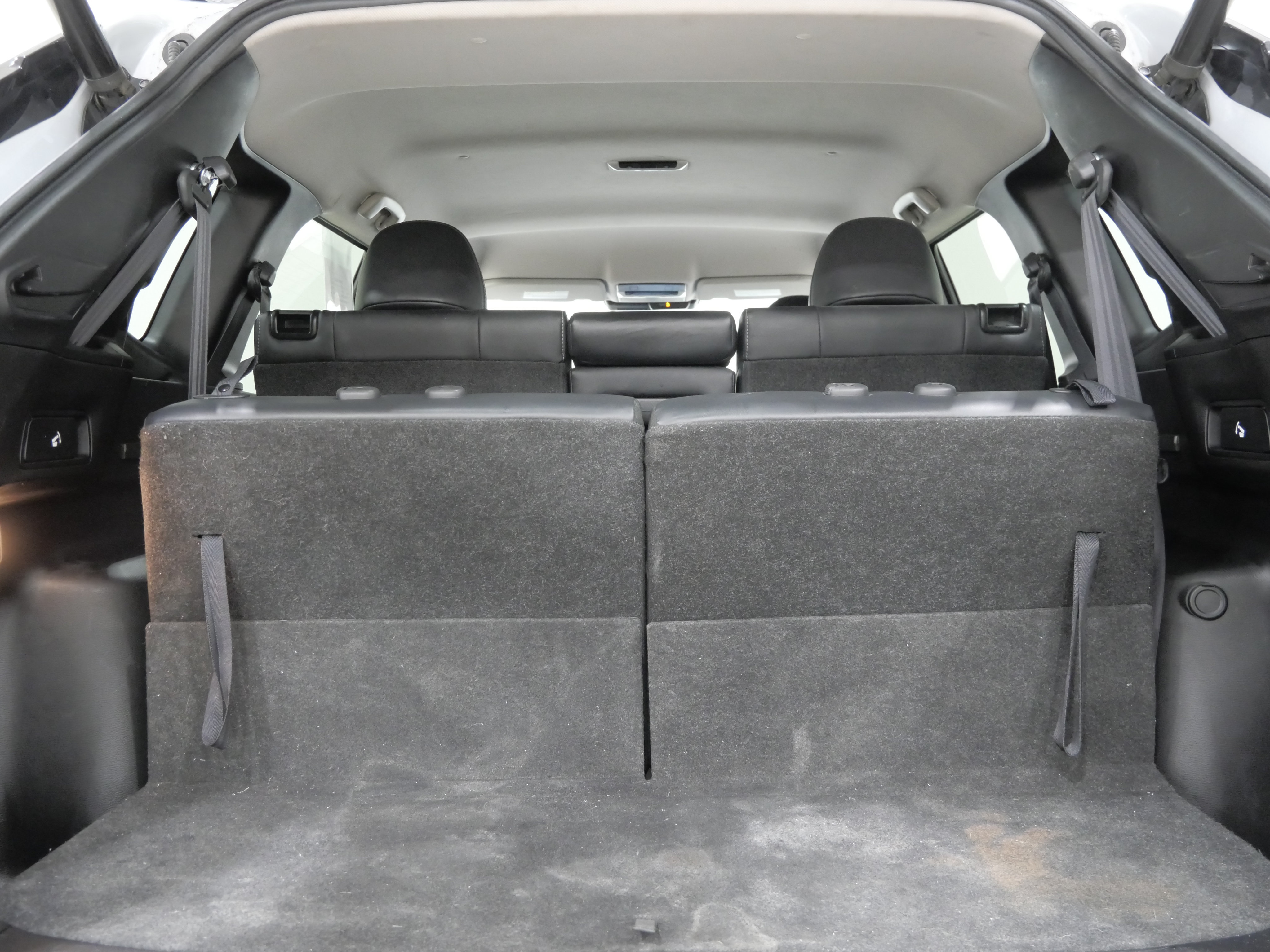 Used 2024 Mitsubishi Outlander AWD image 26