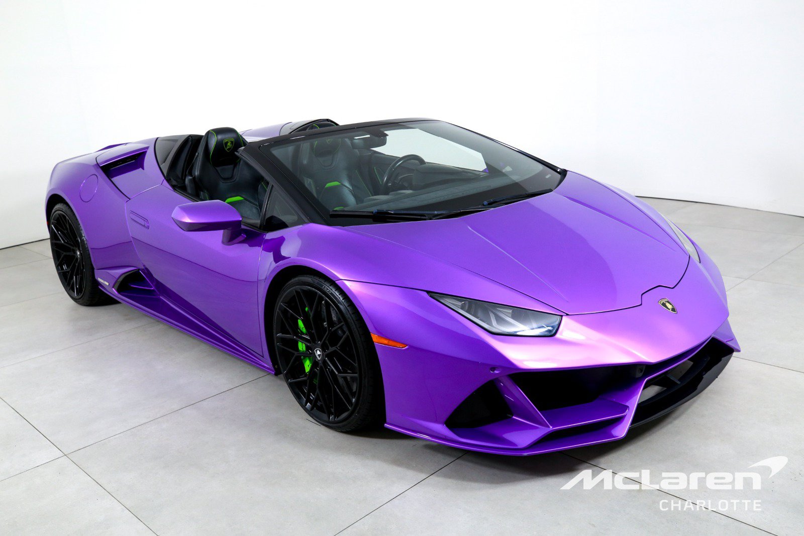 Used 2020 Lamborghini Huracan EVO AWD/4WD image 4