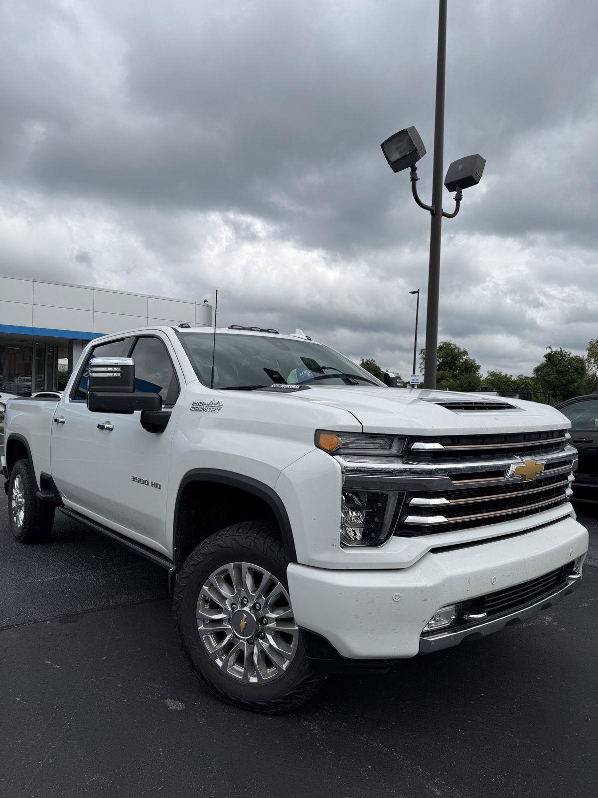 Used 2021 Chevrolet Silverado 3500 High Country w/ Z71 Off-Road Package AWD/4WD image 1