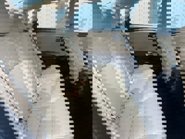 Used 2018 Toyota Avalon XLE Premium image 16