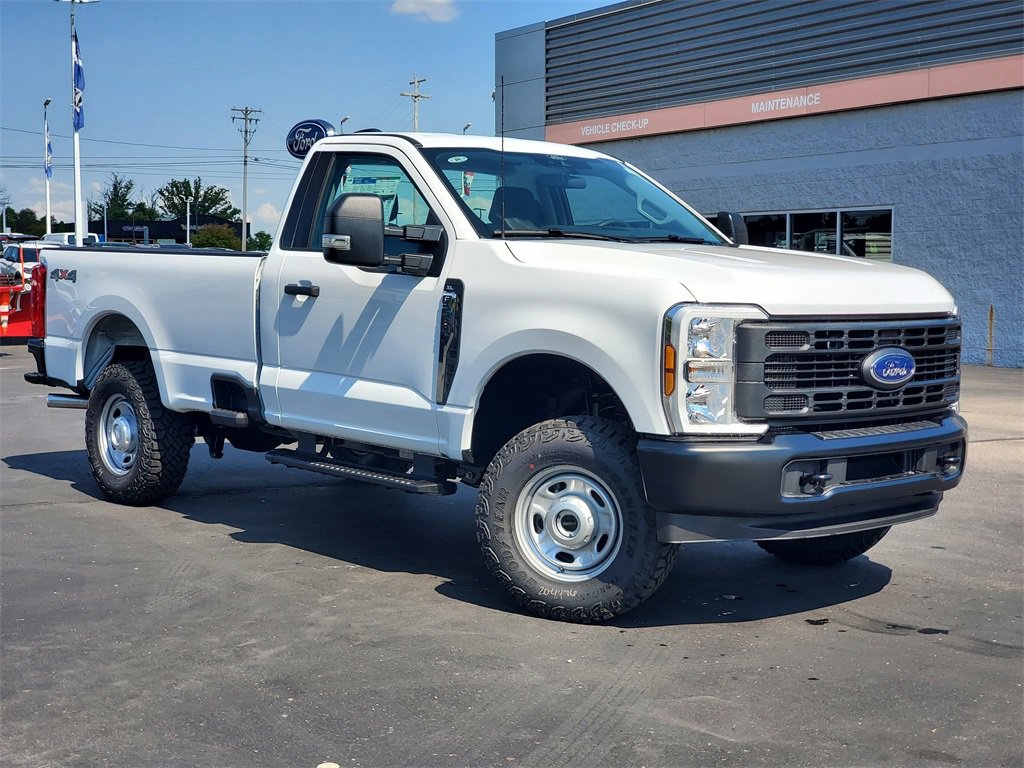 New 2026 Ford F250 XL image 2