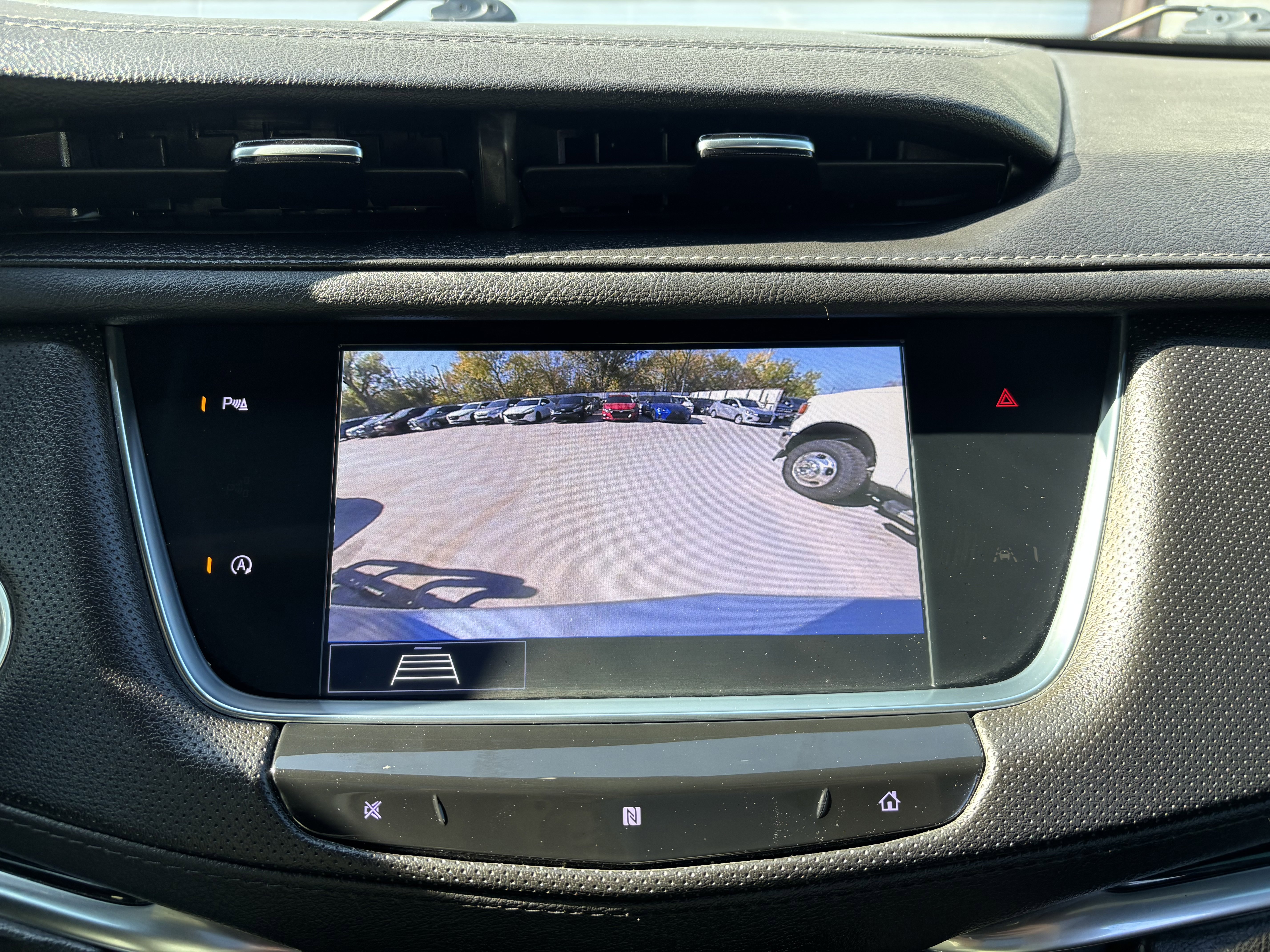 Used 2020 Cadillac XT5 Premium Luxury image 33