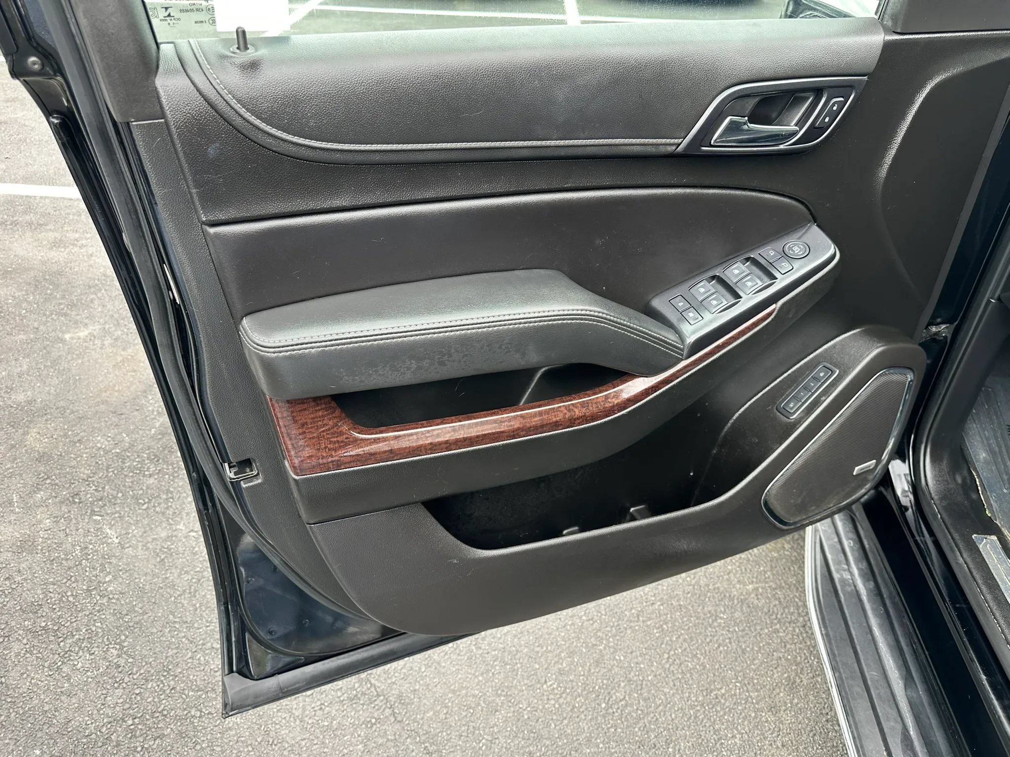 Used 2019 GMC Yukon XL SLT w/ HD Trailering Package AWD/4WD image 26