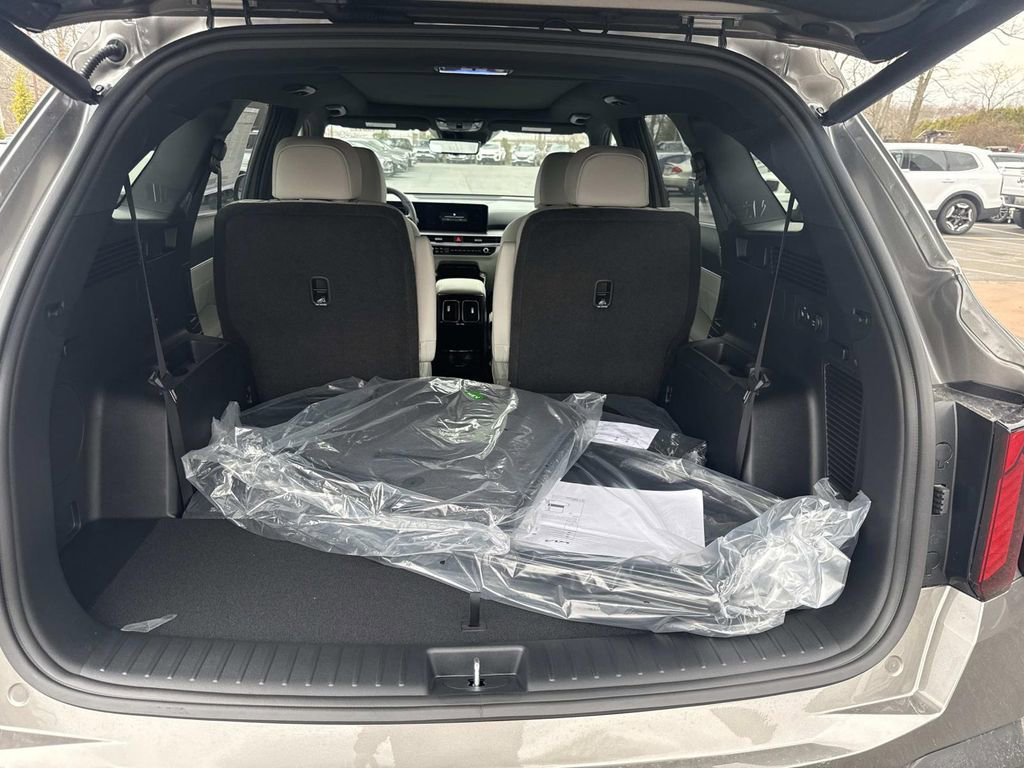 New 2026 Kia Sorento SX Prestige image 4