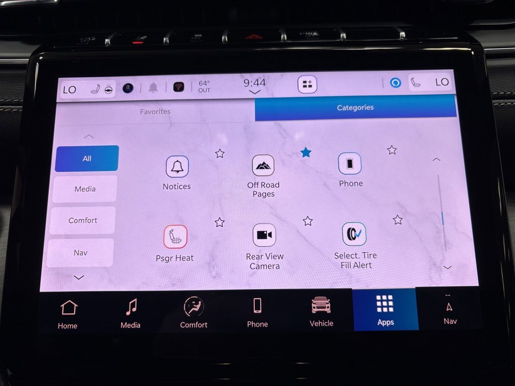 New 2025 Jeep Grand Cherokee Limited w/ Black Appearance Package image 22