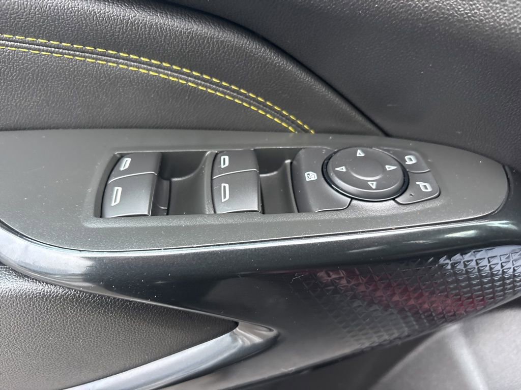 Certified 2024 Chevrolet Trax LT w/ Driver Confidence Package image 22