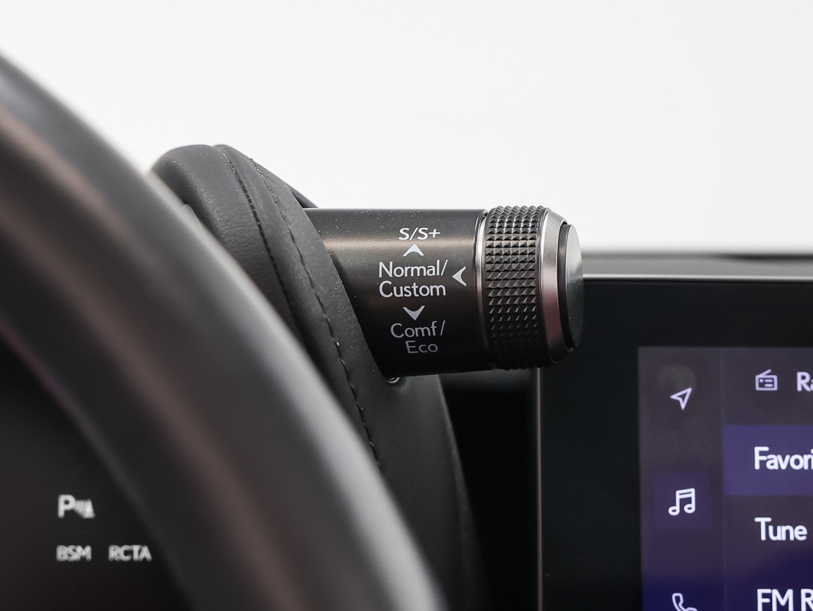 Used 2024 Lexus LC 500 Convertible RWD image 33