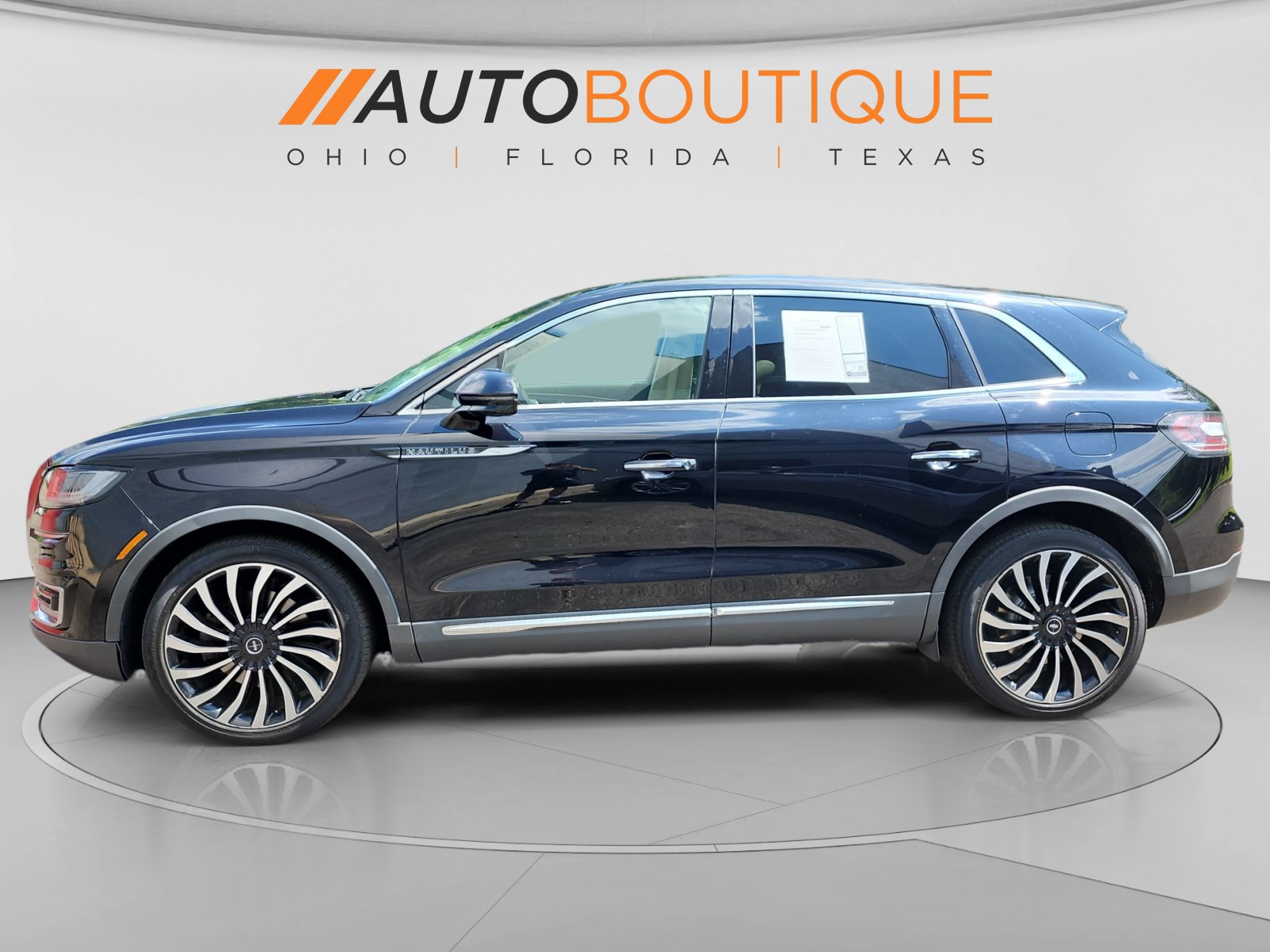 Used 2019 Lincoln Nautilus Black Label w/ Driver Assistance Package AWD/4WD image 2