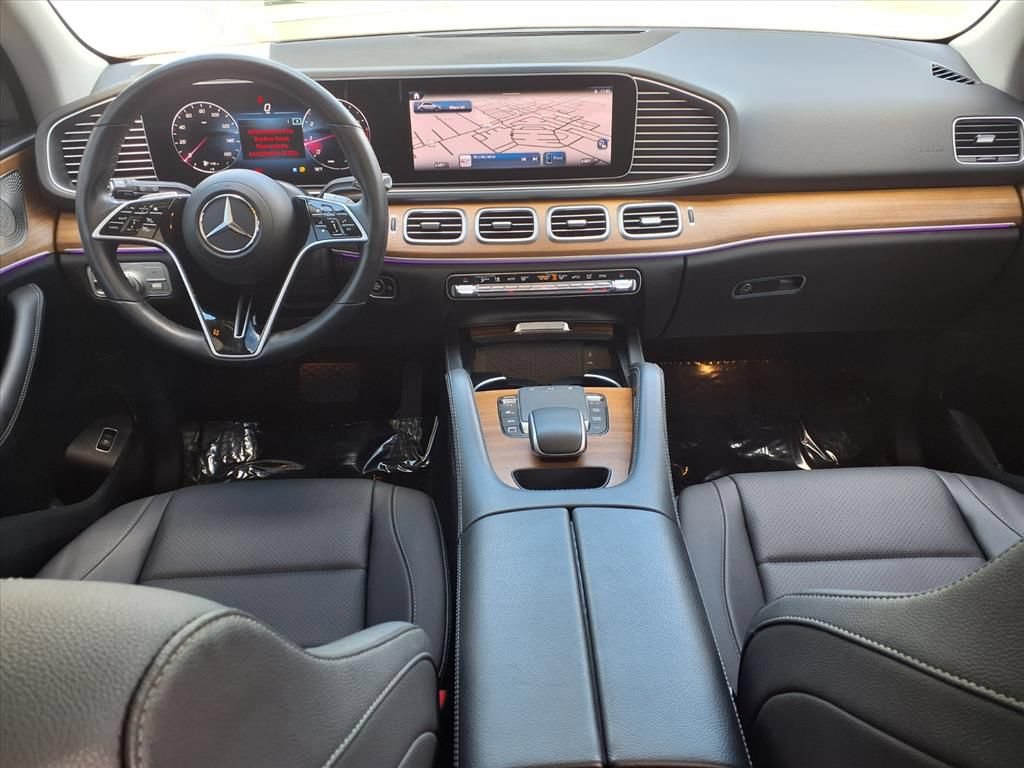 Used 2025 Mercedes-Benz GLE 350 4MATIC w/ Winter Package image 15