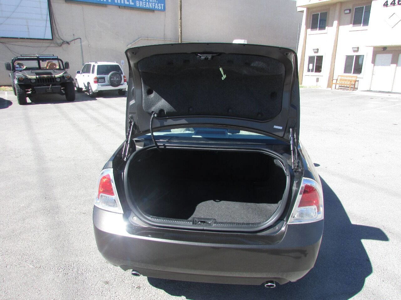 Used 2006 Ford Fusion SEL image 19
