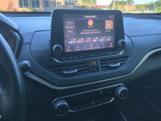 Used 2021 Nissan Altima 2.5 SV w/ SV Premium Package image 35