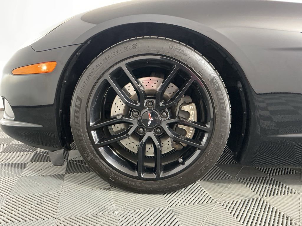 Used 2007 Chevrolet Corvette Convertible w/ Preferred Equipment Group image 24