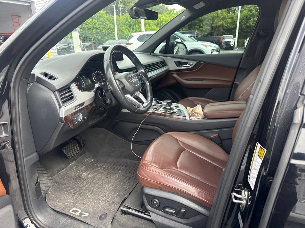 Used 2019 Audi Q7 2.0T Premium w/ Convenience Package AWD/4WD image 7