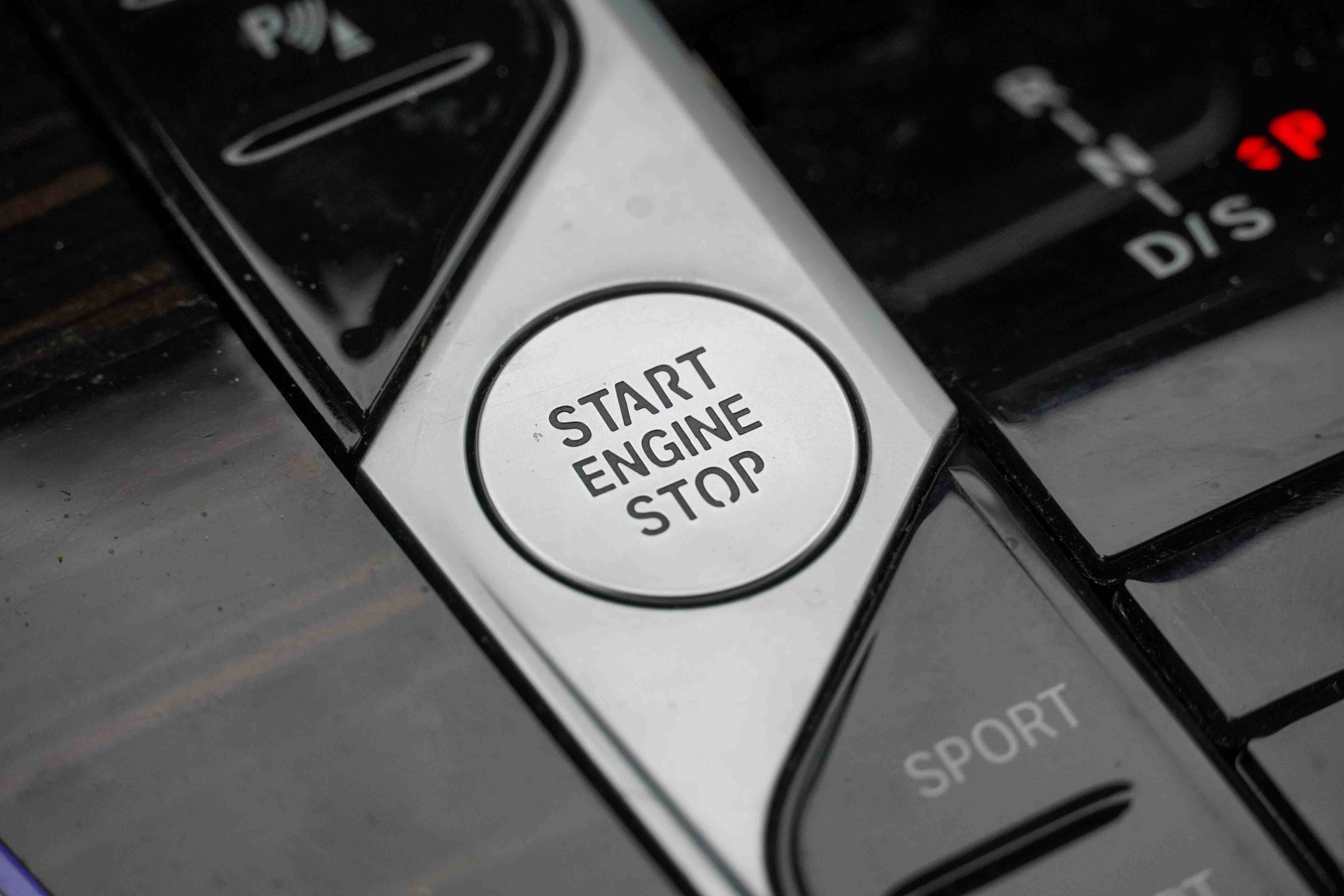 Certified 2023 BMW X7 xDrive40i w/ M Sport Package image 18