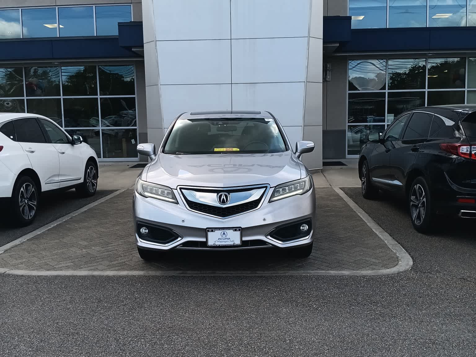 Used 2017 Acura RDX AWD w/ Advance Package image 1